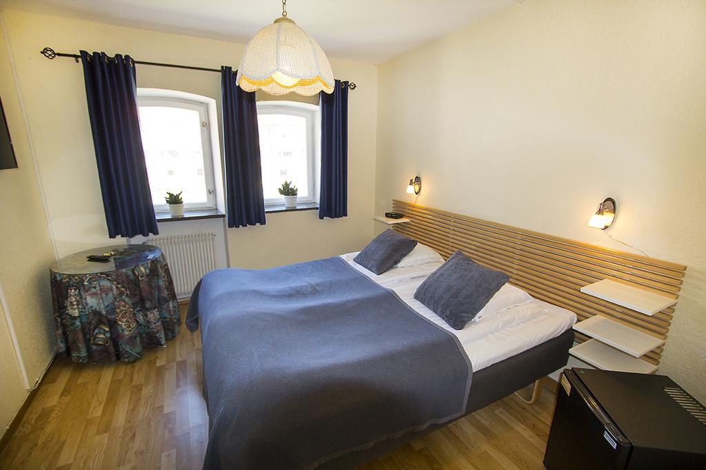 Hotel Chaplin Landskrone Buitenkant foto